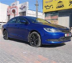 Chrysler 200